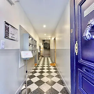 Appartement èrsextius, Sh,